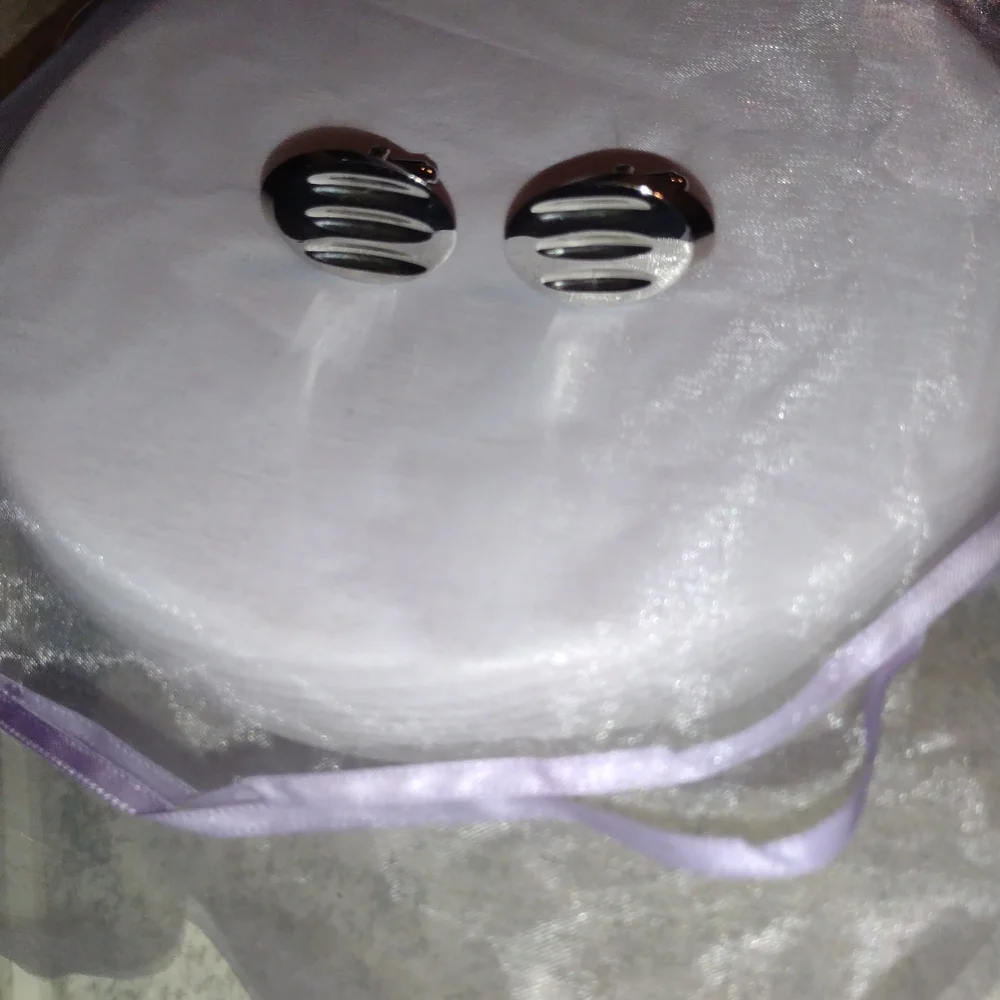 VINTAGE Silver Oval Striped Cufflinks